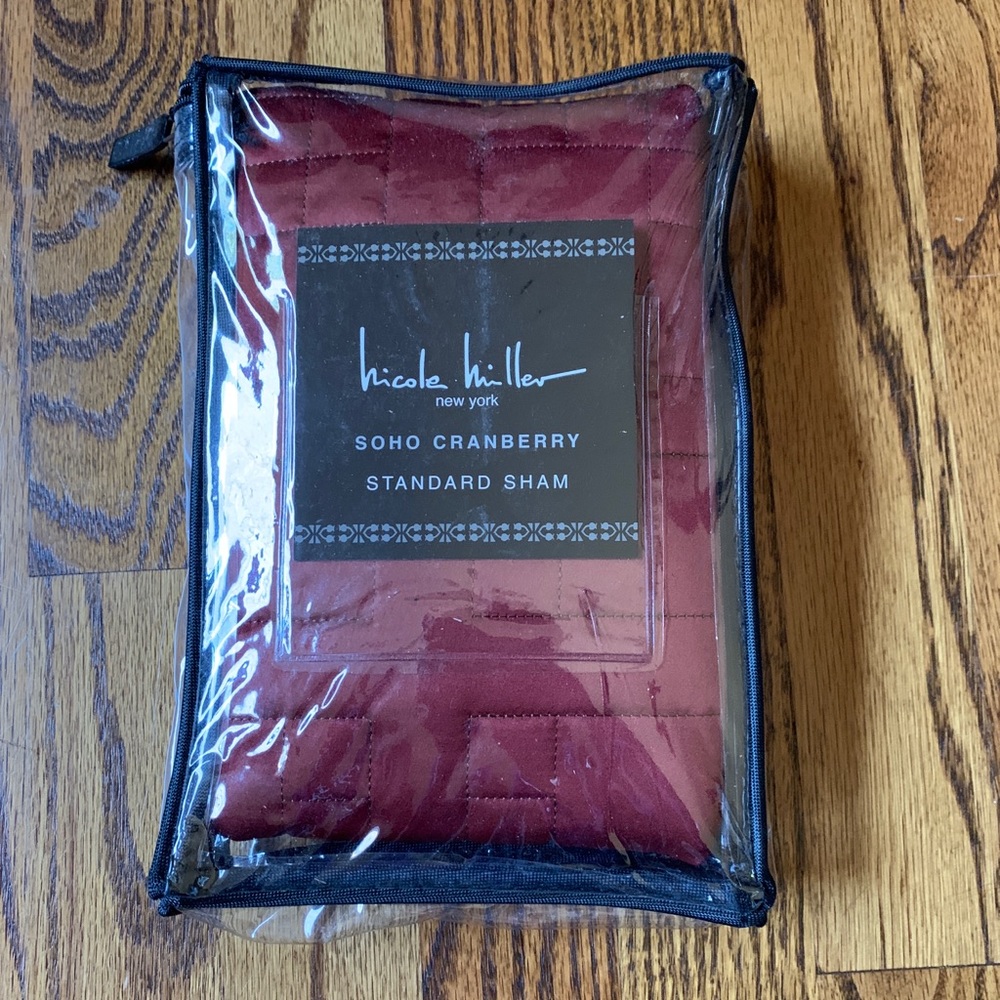 Nicole Miller Standard Sham - Soho Cranberry